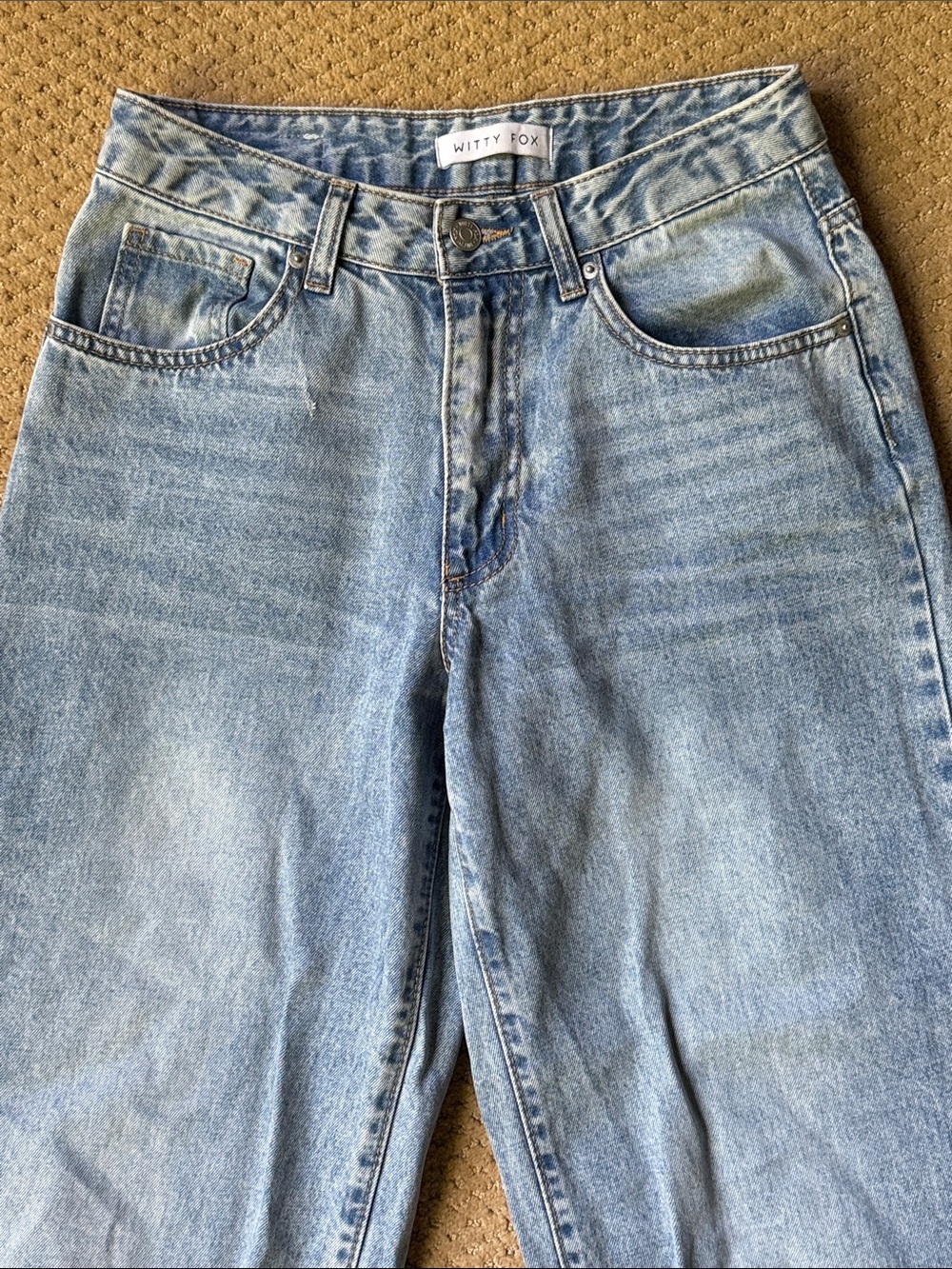 Witty Fox Jeans, Size 3/26 Excellent Condition, Great for back to school!